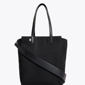 Beis commuter tote, great condition!